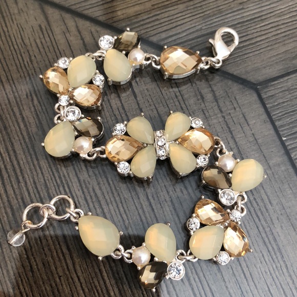 Napier Rhinestone & Gem Bracelet - Picture 2 of 13